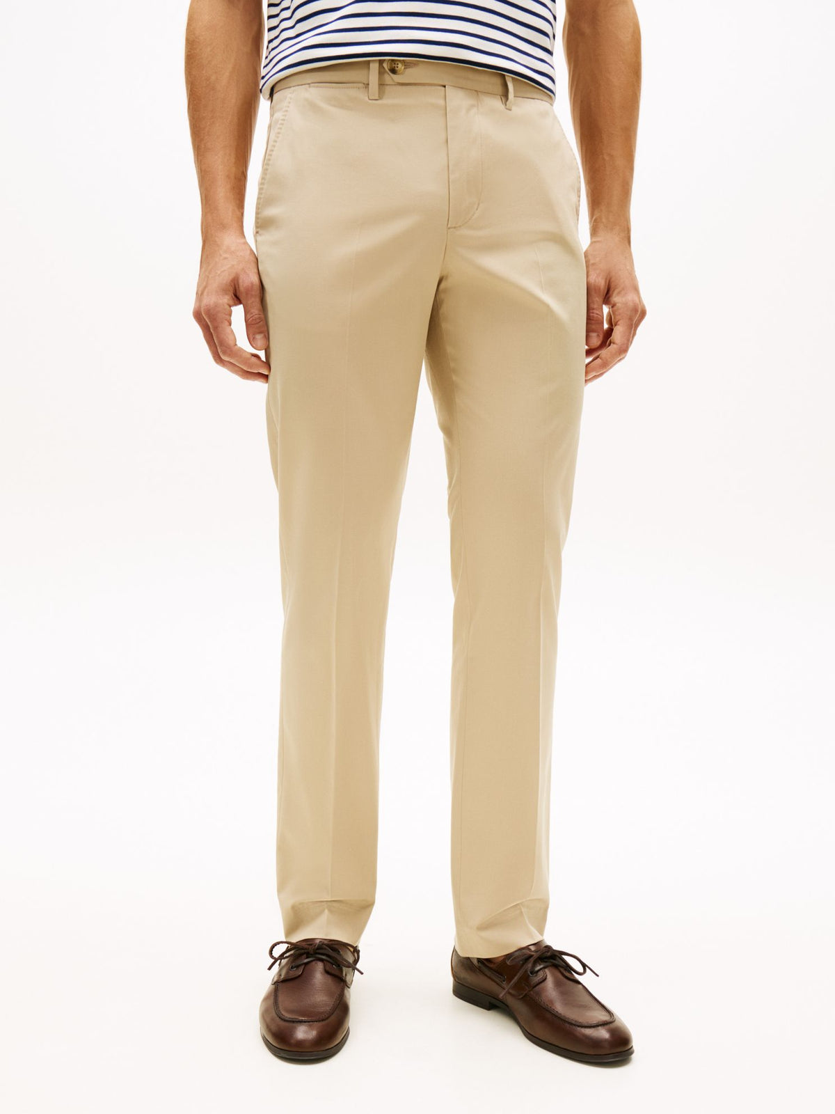 Tommy Hilfiger New York Label Straight Fit Chino