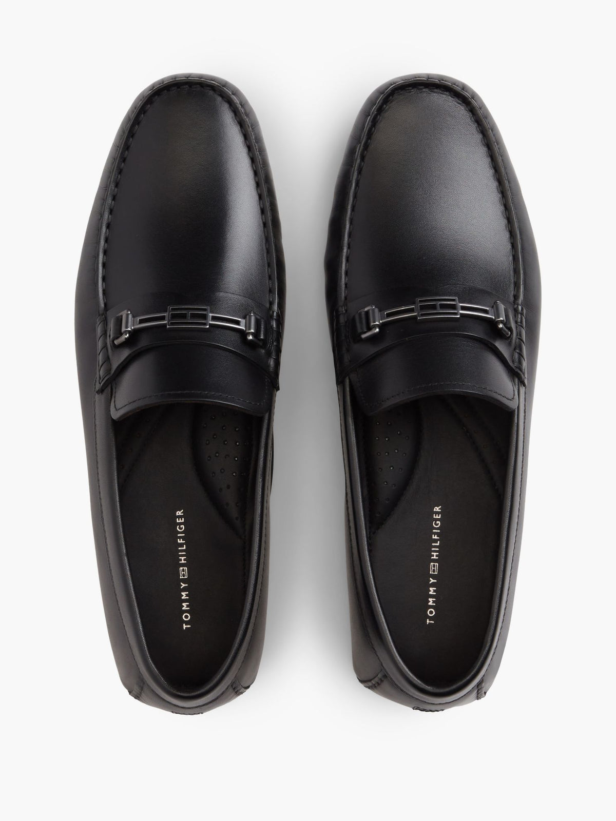 Tommy Hilfiger Flag Hardware Leather Driving Loafer