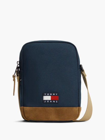 Tommy Hilfiger Tommy Jeans Mixed-Media Reporter Bag