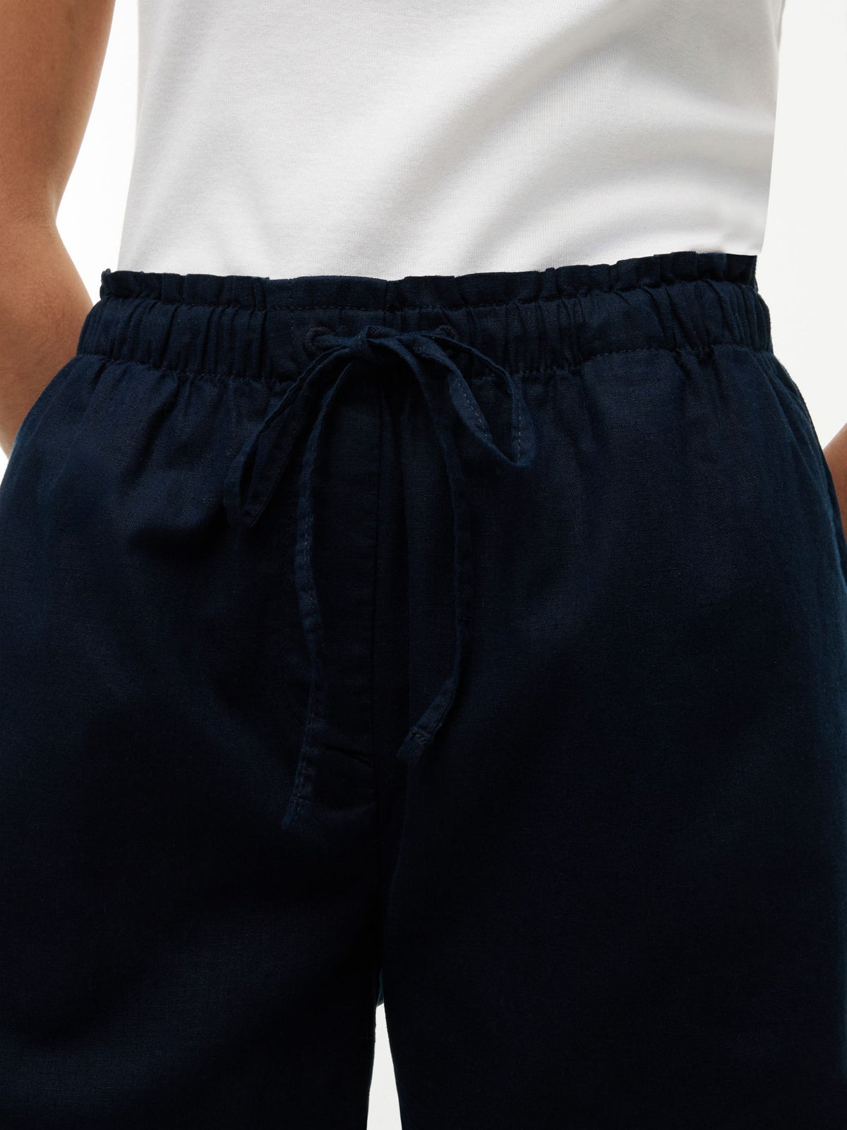 Tommy Hilfiger Linen-Cotton Blend Pull-On Short