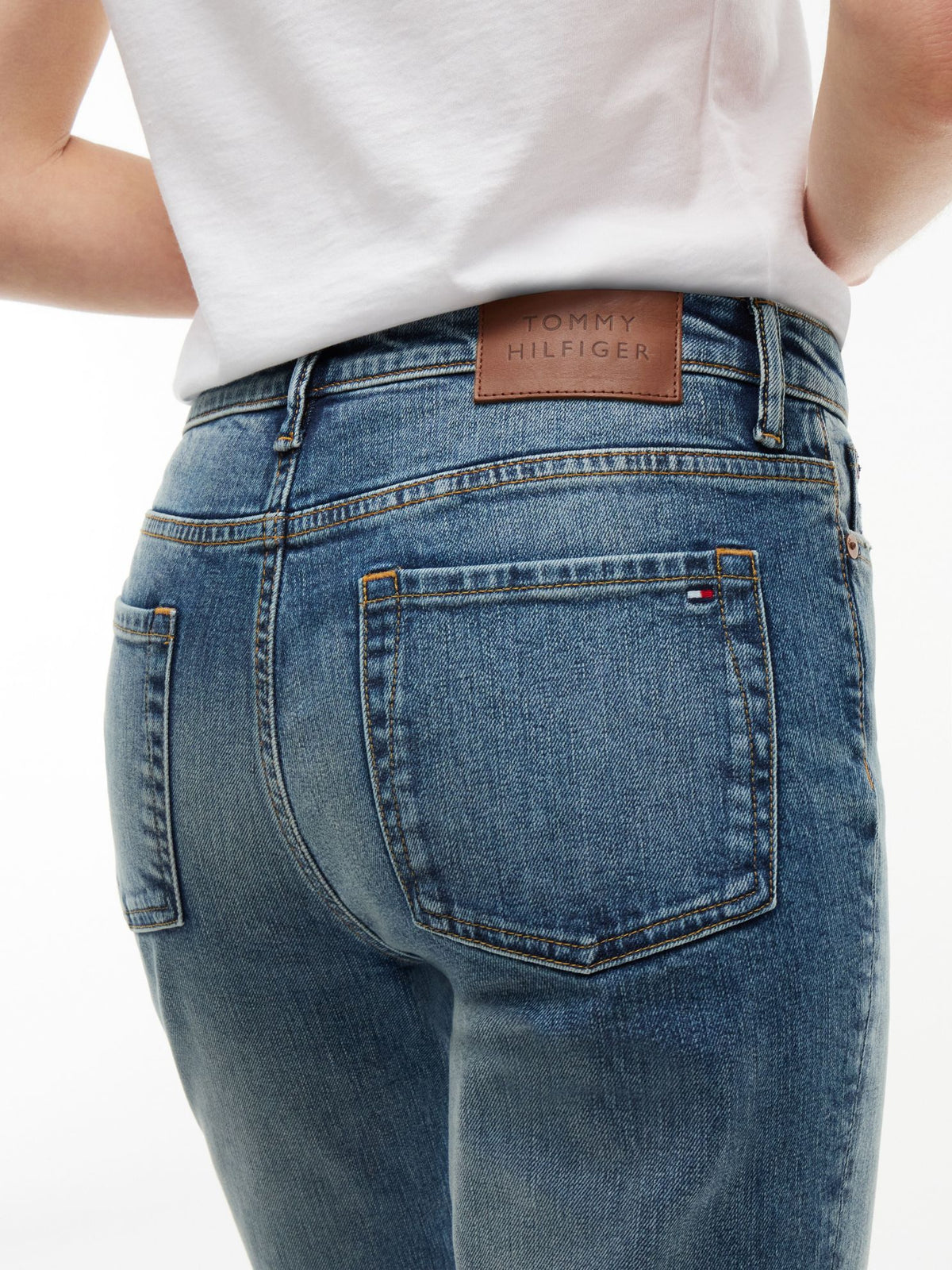 Tommy Hilfiger All-Day Sculpt Denim Bootcut Jean