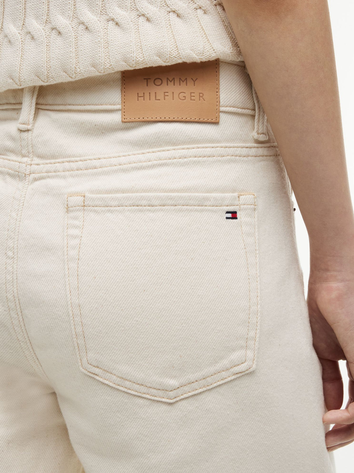 Tommy Hilfiger Stretch High-Rise Barrel Jean