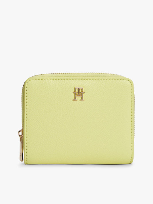 Tommy Hilfiger Monogram Logo Zip Wallet